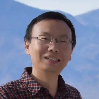 Portrait of Weiming Xiang
